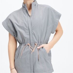 Fabletics Zip Drawstring Vest Womens Large Athletic Active Gray Gorpcore Granola